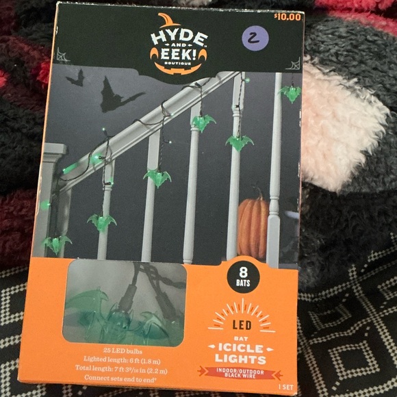 LED Bat Icicle Lights - Green - Picture 1 of 2